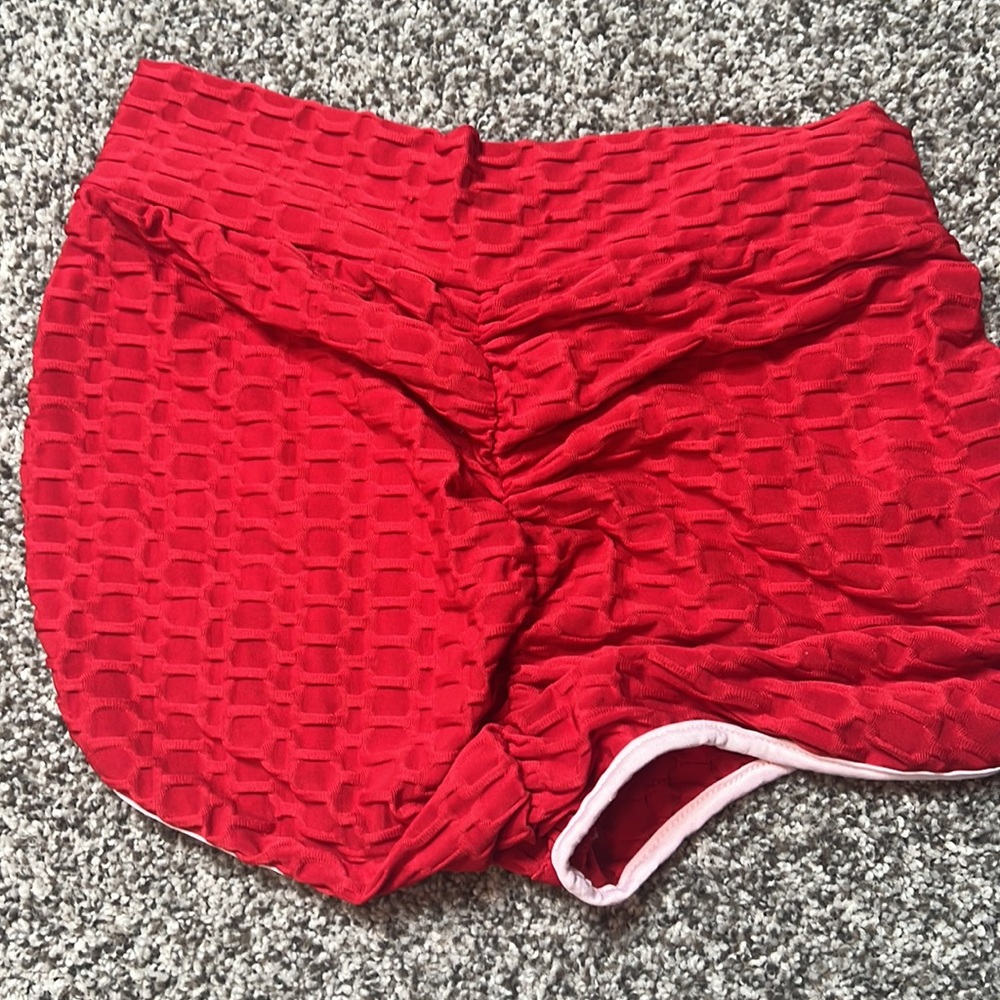 Shorts - Picture 2 of 2